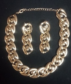 Gold chain necklace with earrings to match. $10.00